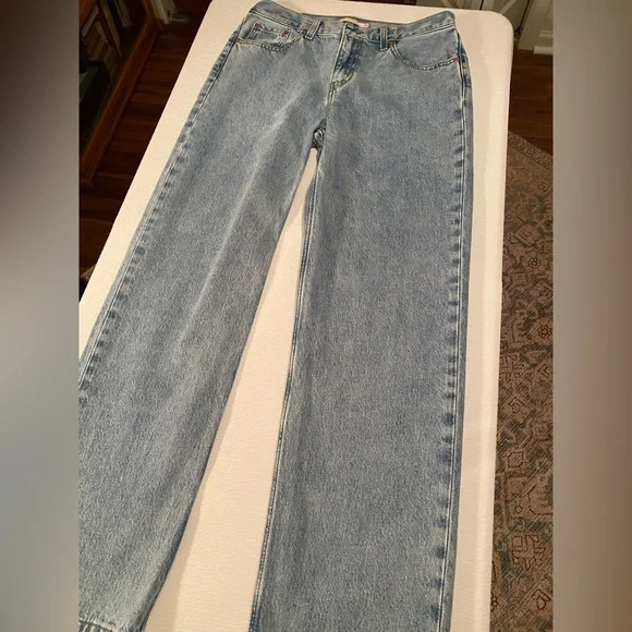 Levi Strauss &Co Women’s Low Pro/ Straight Leg Classic Light Wash 29x30,(NWOT’s) - Picture 4 of 15